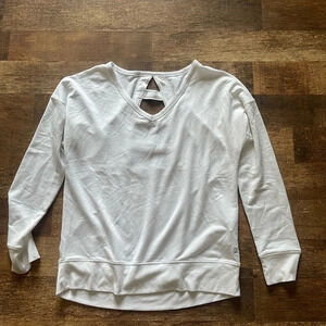 Balance Collection White Athletic Lightweight Pullover